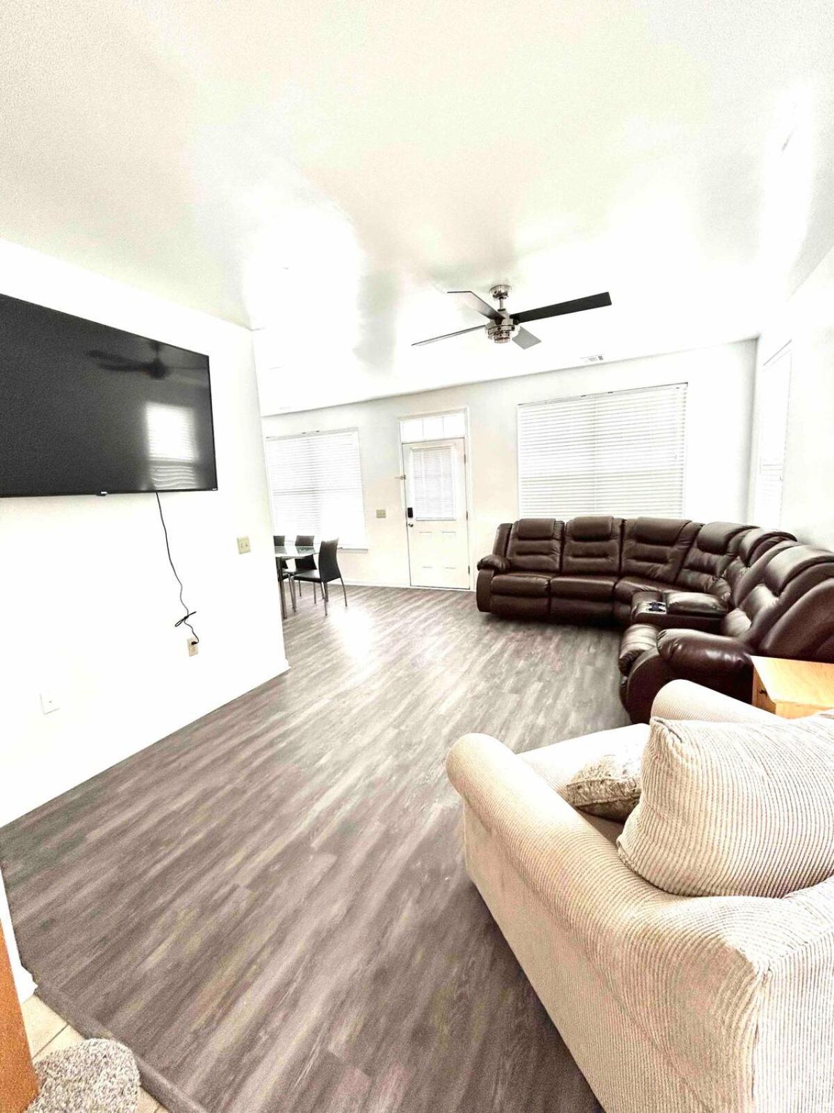 Ac House Retreat 2 3 Blocks From Ocean Casino Atlantic City